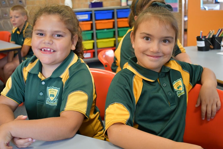 Jaylee and Amayah learning in class